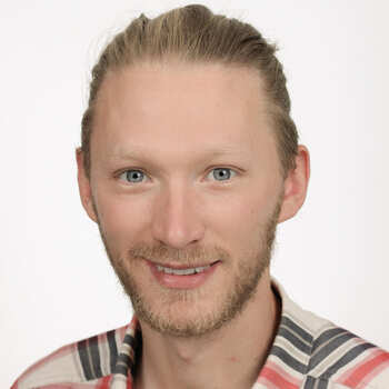 Robert A. AskewJ arðfræðingur 